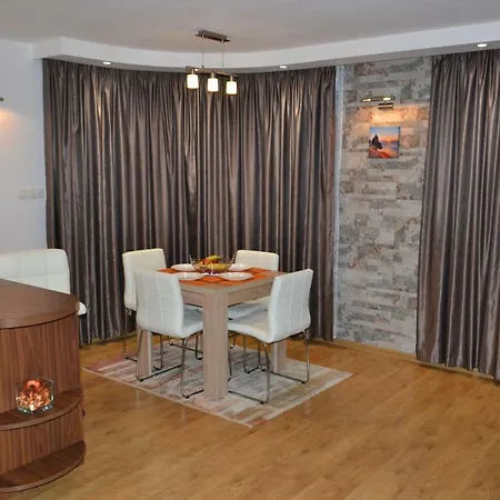 Downtown Boutique Apartamento Varna